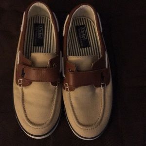 Boys Sz 3 Tan Boat Shoes